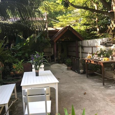 Panida Suite Hotel Bangkok Eksteriør billede